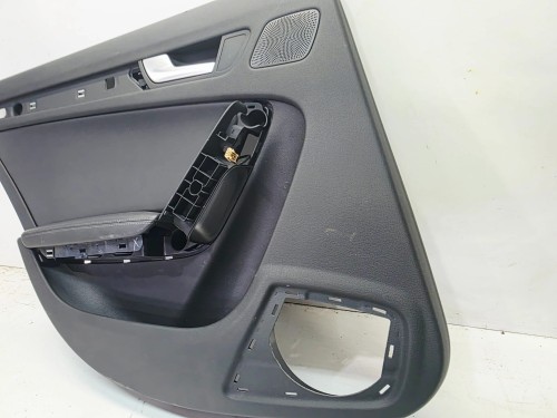 BOCZEK DRZWI LEWY TYŁ AUDI A4 B8 8K0867305 2/26 SKÓRA
