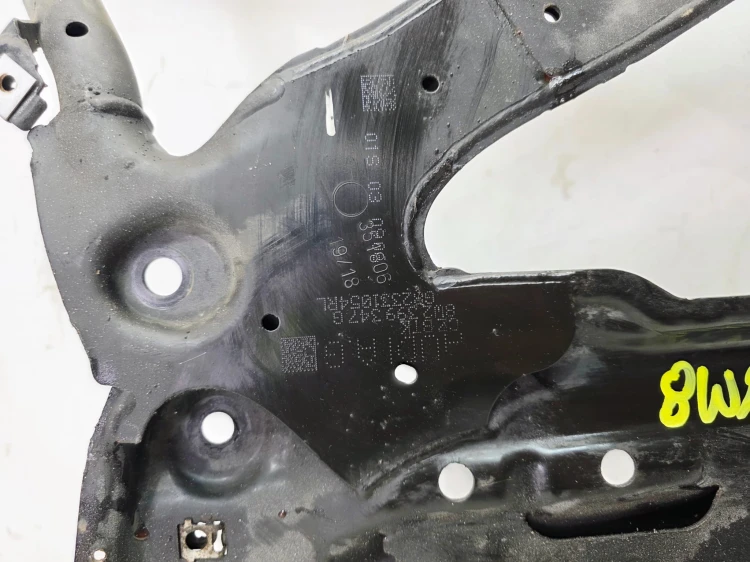 SANKI TRAWERS WÓZEK PRZÓD AUDI A4 B9 A5 8W 8W2399347G