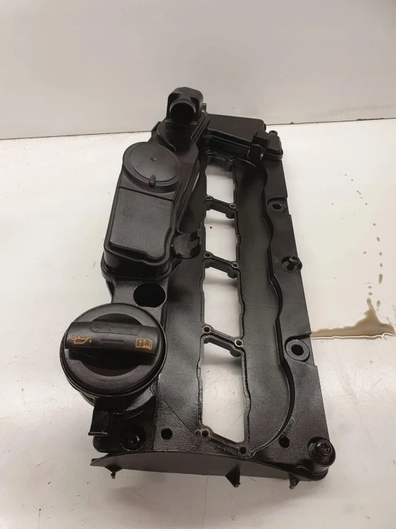 POKRYWA ZAWORÓW VW SEAT 2,0 TDI CGL CAH 03L103469L