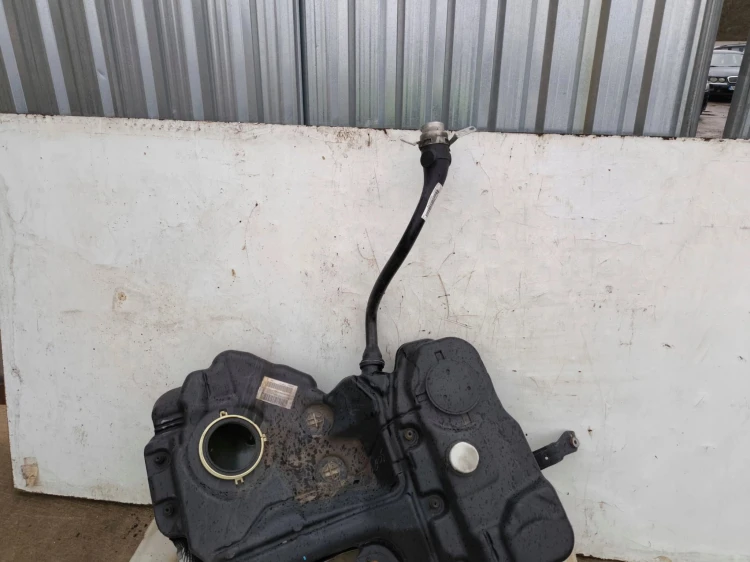 BAK ZBIORNIK PALIWA AUDI A4 B8 A5 8T 8K0201021GL DIESEL