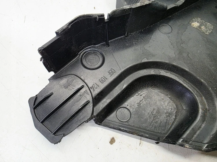 OBUDOWA ROZRZĄDU GÓRNA AUDI VOLKSWAGEN SEAT SKODA 2.0 TFSI 06F109124A