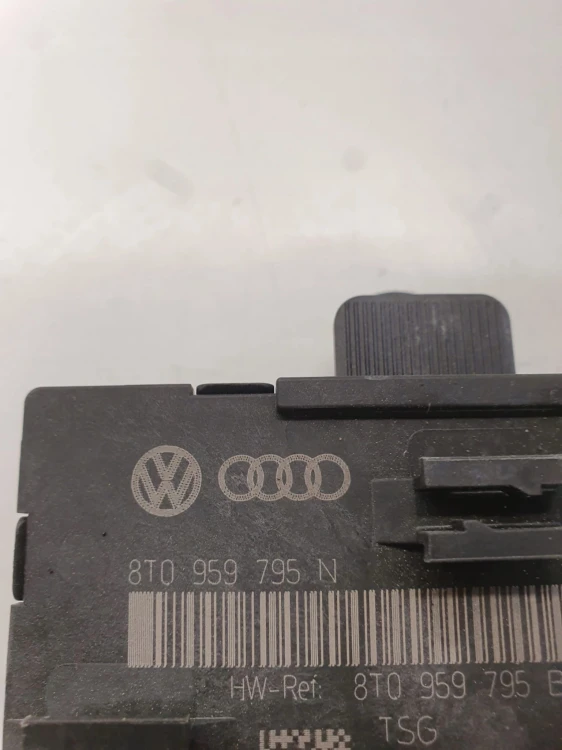MODUŁ STEROWNIK DRZWI AUDI A4 B8 A5 Q5 8T0959795N