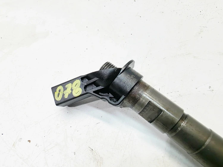 WTRYSK WTRYSKIWACZ AUDI A4 B7 A6 C6 A8 D3 2.7 3.0 TDI 0445115078