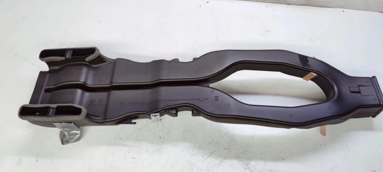 KANAŁ POWIETRZNY TUNEU AUDI A6 C8 A7 4K0857039A