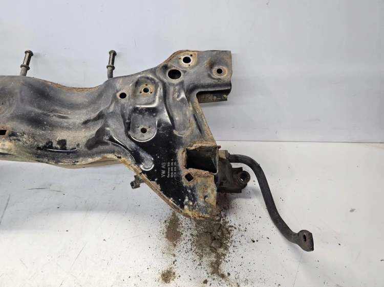 TRAWERS SANKI WÓZEK PRZÓD AUDI A1 8X 6R0199315A