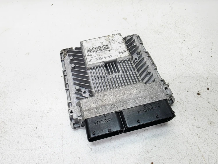 KOMPUTER STEROWNIK SILNIKA AUDI A6 C6 2.4 BDW 4F0907552F 4F1910552Q