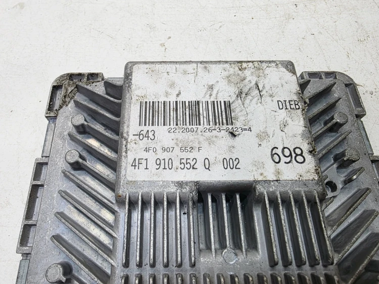 KOMPUTER STEROWNIK SILNIKA AUDI A6 C6 2.4 BDW 4F0907552F 4F1910552Q