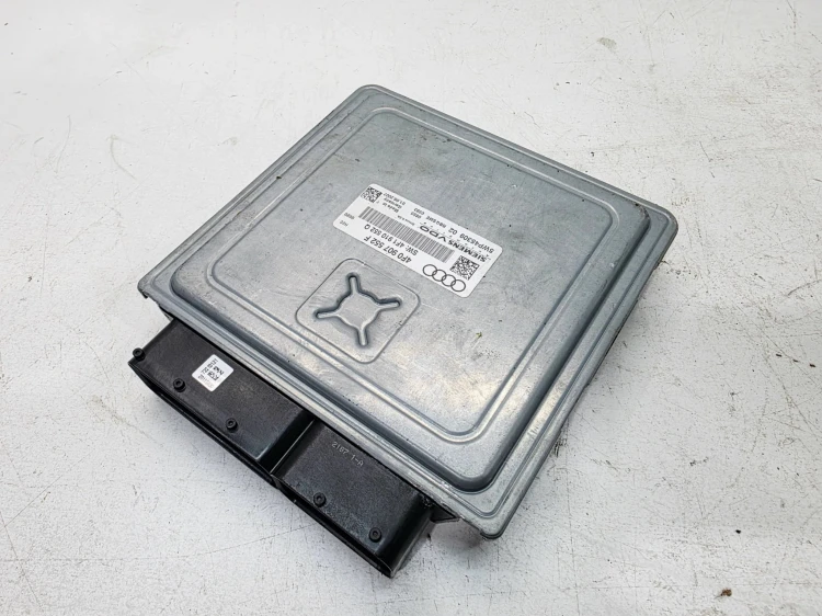 KOMPUTER STEROWNIK SILNIKA AUDI A6 C6 2.4 BDW 4F0907552F 4F1910552Q