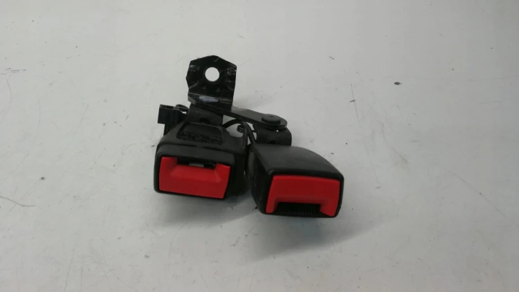 ZAPINKA PASA TYŁ AUDI A6 C7 4G0857739A