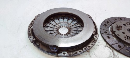 SPRZĘGŁO TARCZA DOCISK AUDI VOLKSWAGEN SEAT SKODA 04B141026B