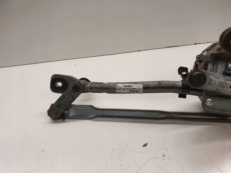 MECHANIZM SILNICZEK WYCIERACZEK AUDI Q5 8R1955023D