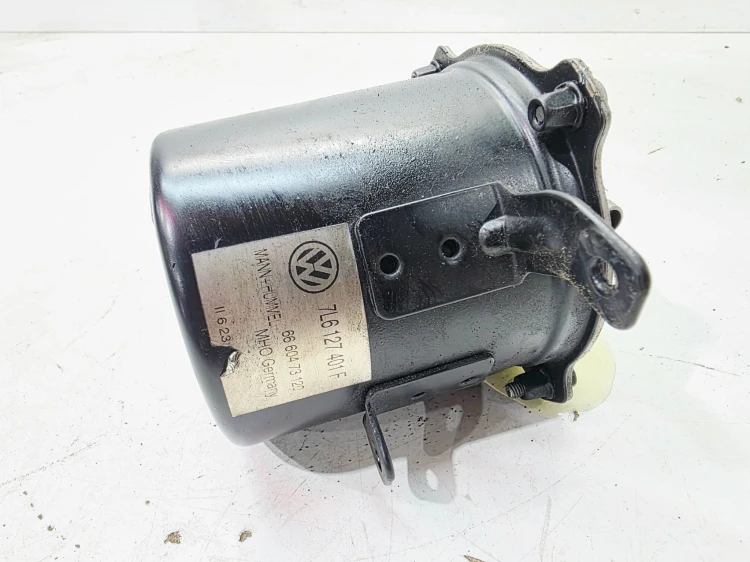 OBUDOWA FILTRA PALIWA AUDI Q7 4L 3.0 TDI 7L6127401F