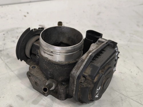 PRZEPUSTNICA AUDI VW SEAT SKODA 1.8 20V 06A133064M ORYGINAŁ !!!