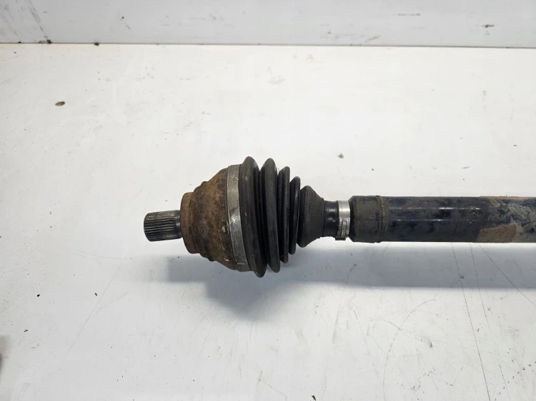 PÓŁOŚ PRAWY PRZÓD AUDI A3 8P LIFT 2.0 TFSI 1K0407272JF
