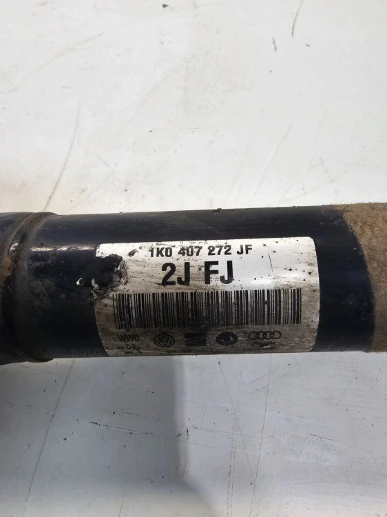 PÓŁOŚ PRAWY PRZÓD AUDI A3 8P LIFT 2.0 TFSI 1K0407272JF
