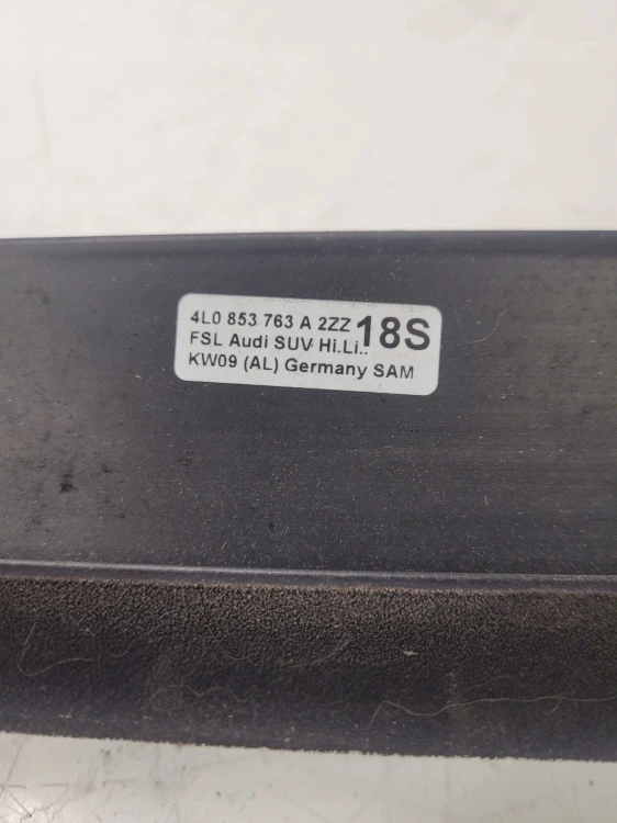 LISTWA CHROM DRZWI AUDI Q7 LIFT LT 4L0853763A