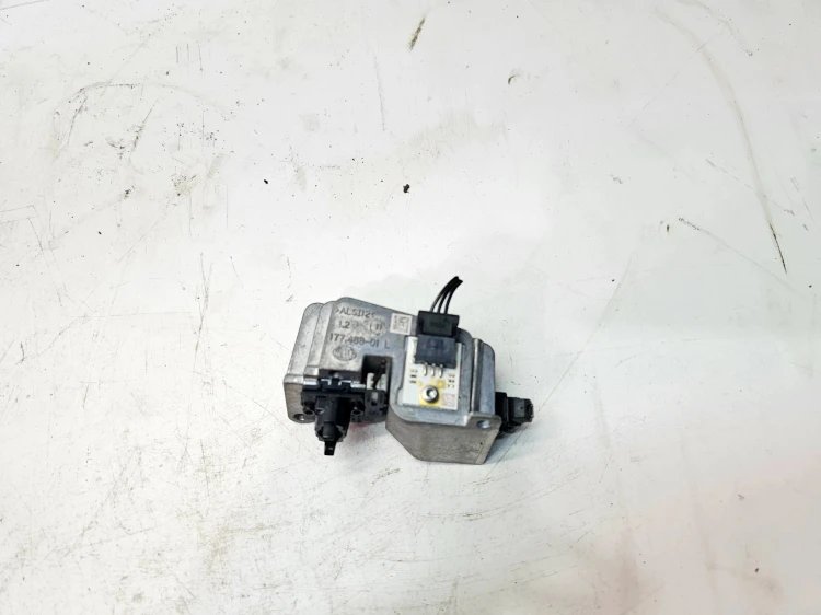 DIODA LED JEŻ REFLEKTORA LEWY PRZÓD AUDI A6 C7 A7 17748801