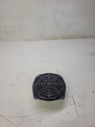 GŁOŚNIK SUBWOOFERA TUBY AUDI A1 8X 8X0035412