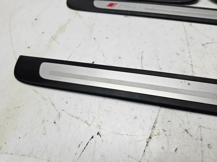 LISTWA LISTWY PROGOWE KOMPLET AUDI A6 C7 4G0853373K 4G0853374K 376K 375K