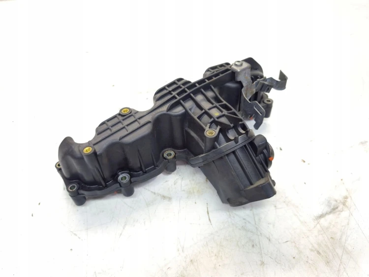 KOLEKTOR SSĄCY AUDI VOLKSWAGEN SEAT SKODA 1.6 TDI CR 03L129711AL