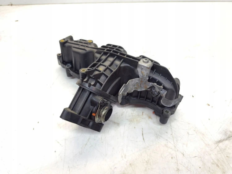 KOLEKTOR SSĄCY AUDI VOLKSWAGEN SEAT SKODA 1.6 TDI CR 03L129711AL