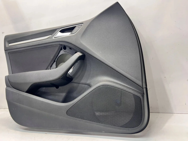 BOCZEK DRZWI LEWY PRZÓD AUDI A3 8V SPORTBACK 8V4867105