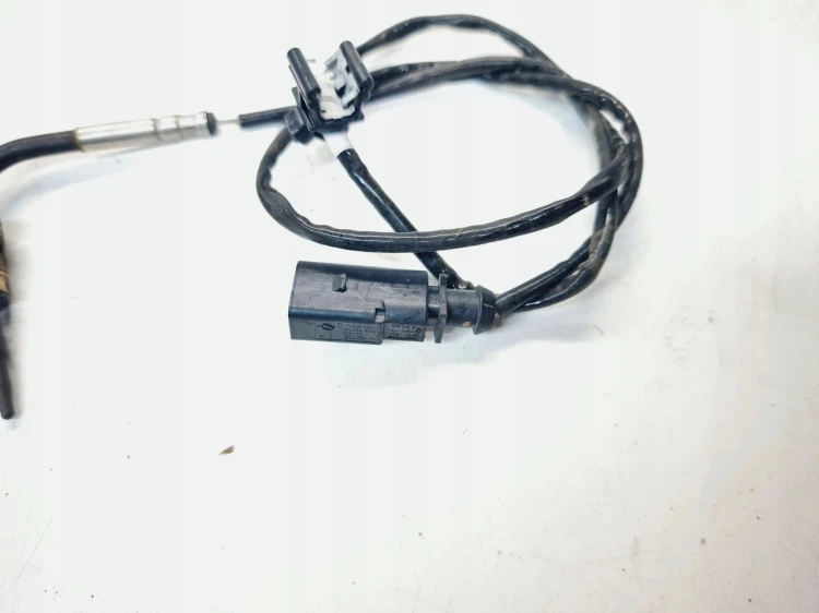 CZUJNIK TEMPERATURY SPALIN SONDA AUDI A4 B9 A5 Q5 FY 2.0 TDI 05L906088BN