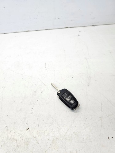KLUCZYK PILOT SCYZORYK AUDI A3 8V 8V0837220 3/25
