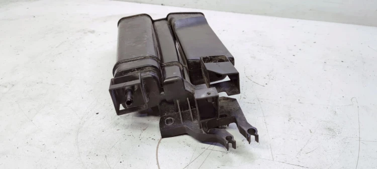 FILTR WĘGLOWY AUDI Q3 F3 VW SEAT SKODA 5QA201801