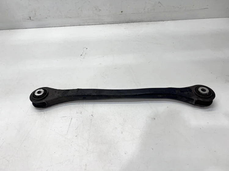 WAHACZ DRĄŻEK LEWY TYŁ AUDI A4 B9 8W0501529D