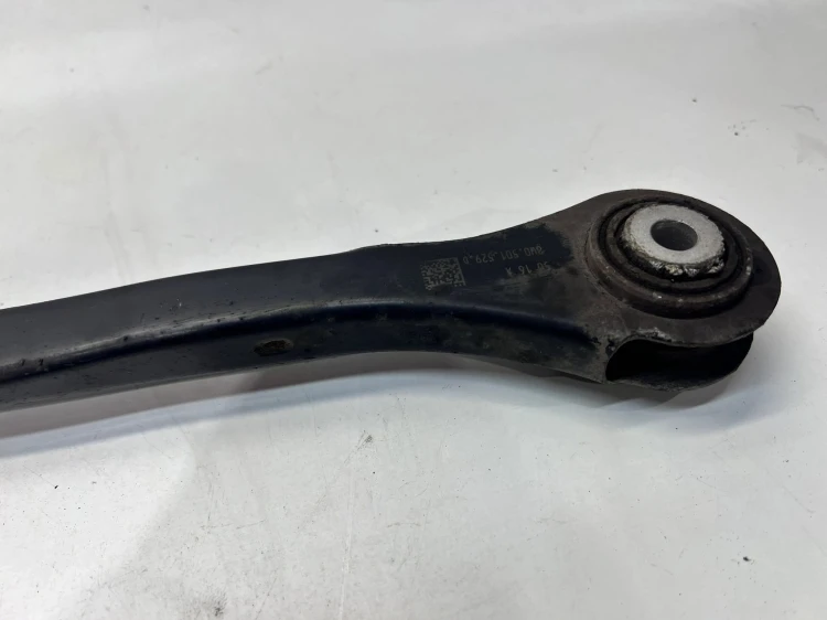 WAHACZ DRĄŻEK LEWY TYŁ AUDI A4 B9 8W0501529D