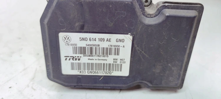 POMPA + STEROWNIK ABS ESP AUDI Q3 8U 5N0614109AE