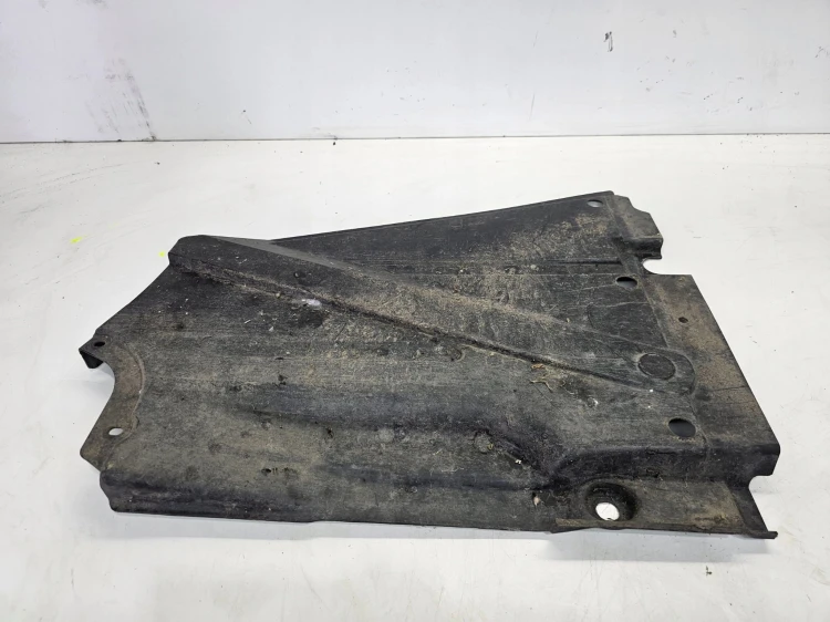 OSŁONA PODWOZIA AUDI A4 B6 B7 LEWA 8E0825215K