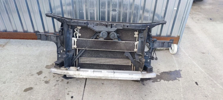 PAS PRZEDNI KOMPLETNY AUDI Q7 4l 3.0 TDI KOMPLET *3* BELKA POD RADAR