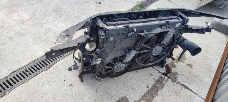 PAS PRZEDNI KOMPLETNY AUDI Q7 4l 3.0 TDI KOMPLET *3* BELKA POD RADAR