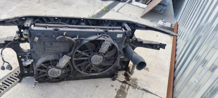 PAS PRZEDNI KOMPLETNY AUDI Q7 4l 3.0 TDI KOMPLET *3* BELKA POD RADAR