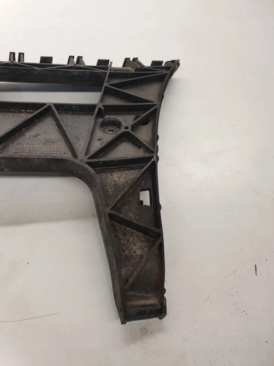 ŚLIZG ZDERZAKA PRAWY TYŁ AUDI A4 B8 8K9807454