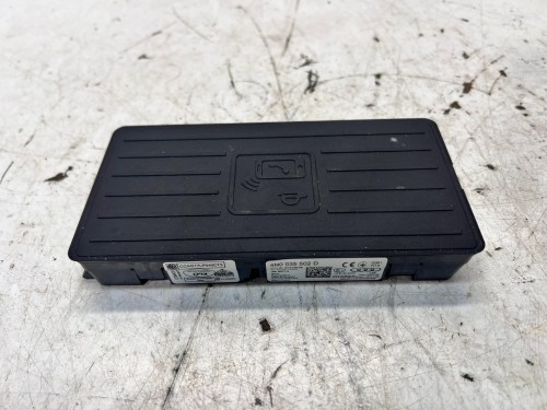 ŁADOWARKA INDUKCYJNA AUDI A3 8Y 4N0035502D