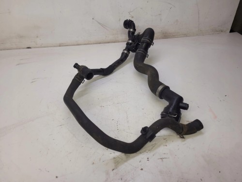 RURA PRZEWÓD WODY AUDI A4 B9 A5 8W0121030K