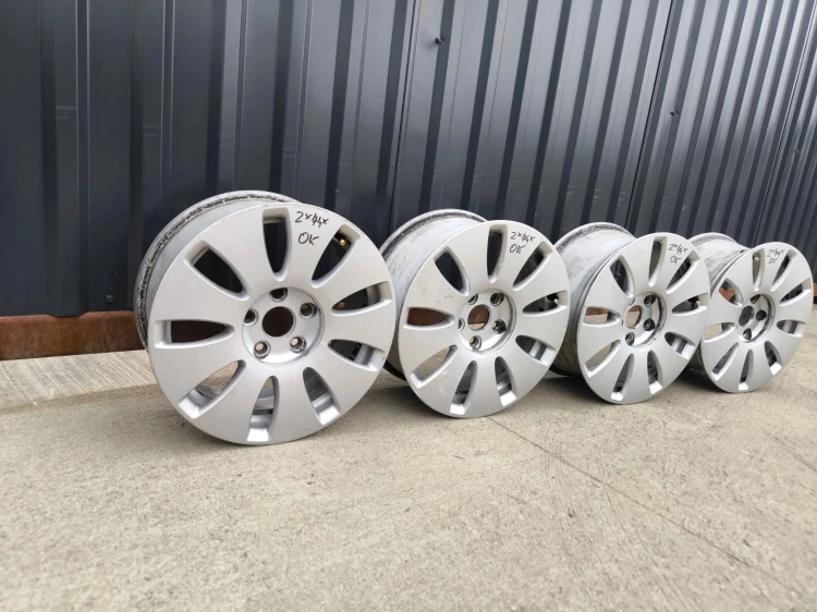 FELGA FELGI VW AUDI A3 A4 A6 ITP 7.0J R16 ET42 8E0601025AE Z*74* OK