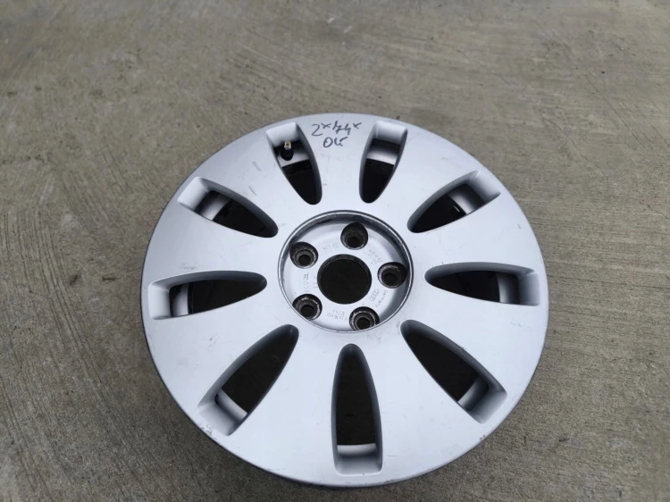 FELGA FELGI VW AUDI A3 A4 A6 ITP 7.0J R16 ET42 8E0601025AE Z*74* OK