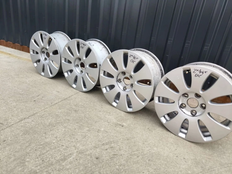 FELGA FELGI VW AUDI A3 A4 A6 ITP 7.0J R16 ET42 8E0601025AE Z*74* OK