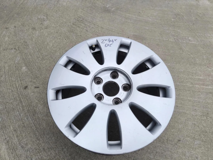 FELGA FELGI VW AUDI A3 A4 A6 ITP 7.0J R16 ET42 8E0601025AE Z*74* OK