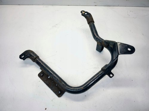UCHWYT MOCOWANIE WIESZAK ZBIORNIKA ADBLU AUDI A4 B8 A5 8T LIFT 8K0131979C