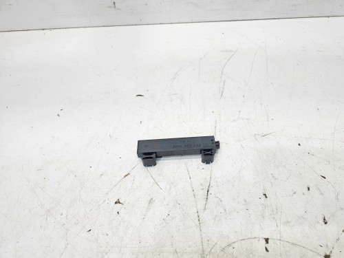 WZMACNIACZ MODUŁ STEROWNIK KEYLESS AUDI A3 8Y 5WA962132