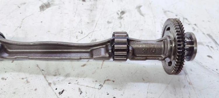 WAŁEK BALANSUJĄCY AUDI A6 C8 A7 2.0 TDI 05L103305G