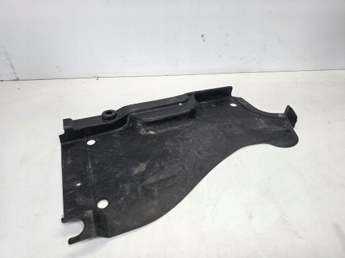 OSŁONA PODWOZIA PRAWY TYŁ AUDI A4 B6 B7 8E0825216B