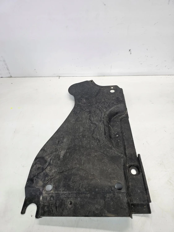 OSŁONA PODWOZIA PRAWY TYŁ AUDI A4 B6 B7 8E0825216B