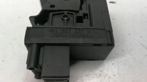 PRZYCISK HAMULCA RĘCZNEGO AUDI A6 C7 A7 4G1927225B