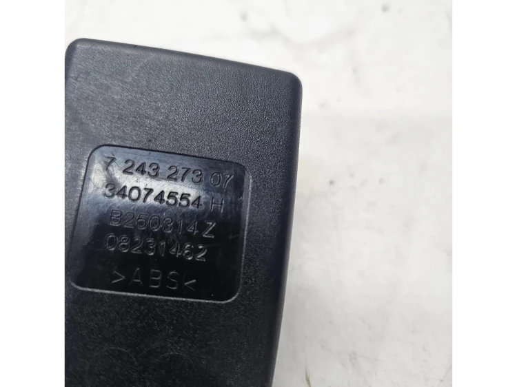 ZAPINKA PASA PRAWY TYŁ BMW F10 F11 F12 34074554H